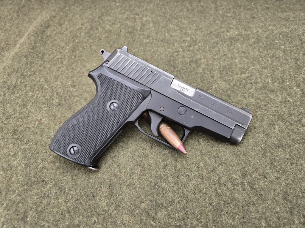 sig sauer p6 pistol