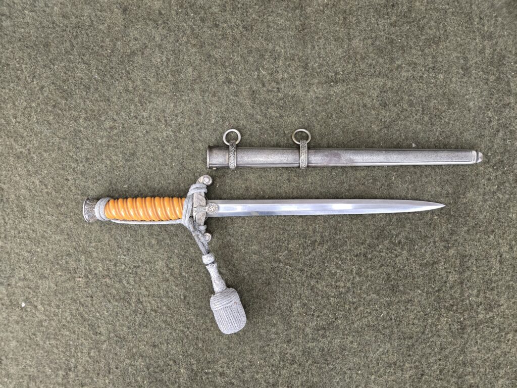 german heer dagger